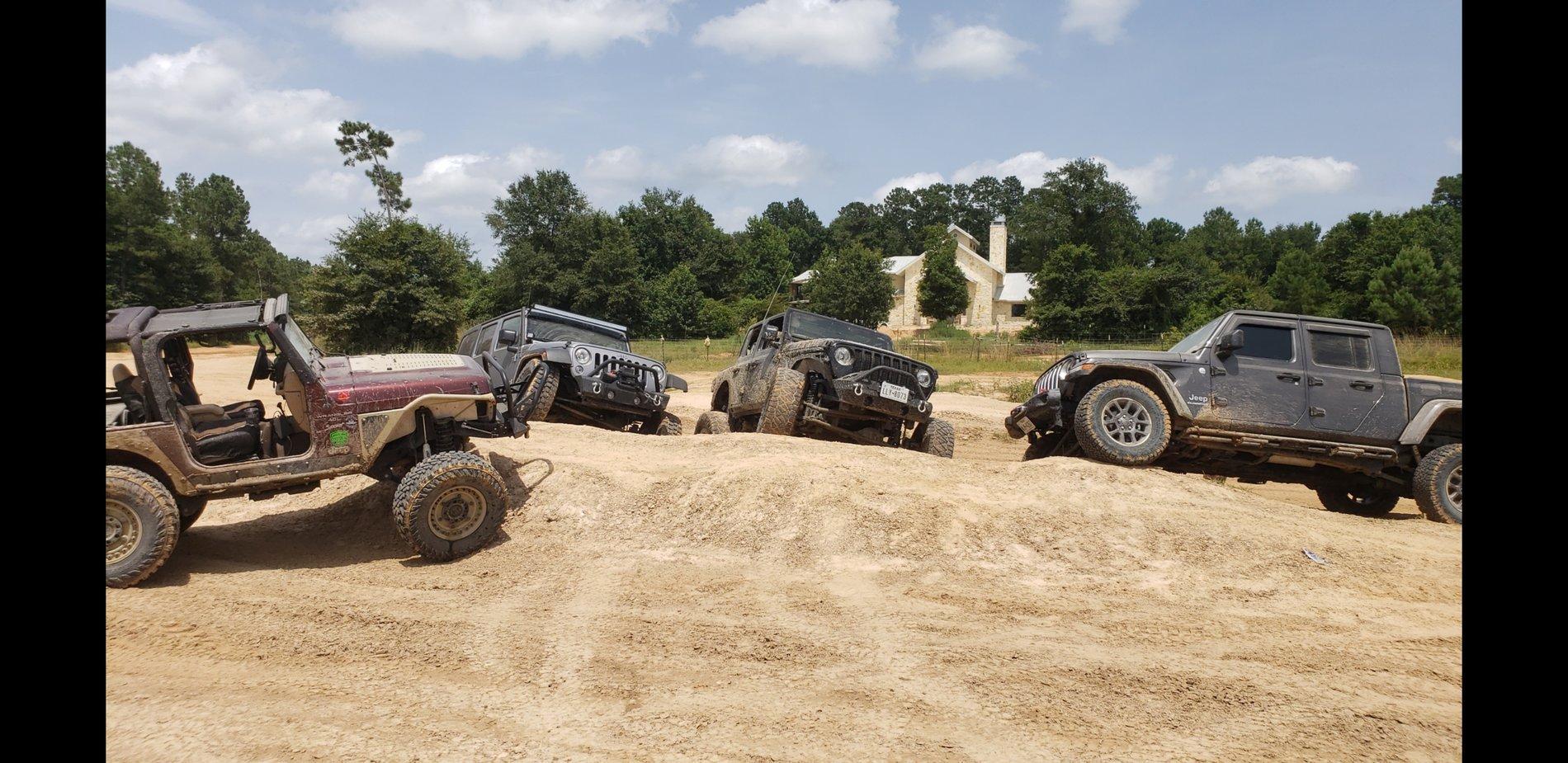 Jeep Gladiator Stock Rims With Larger Tire Question Screenshot_20200705-170650_Gallery