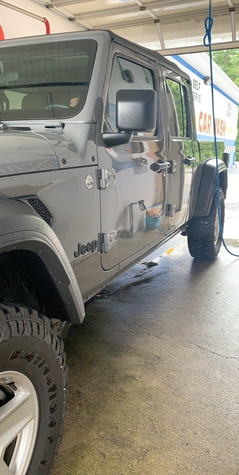 Jeep Gladiator STING GRAY Gladiator JT Club 2EADFACF-3FEE-4637-BC1C-6F1701009BAB
