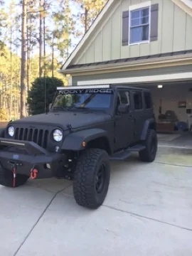 Jeep Gladiator I raced a Taco this morning D33BE87C-83E2-41AC-AE6A-679719A08F79_4_5005_c