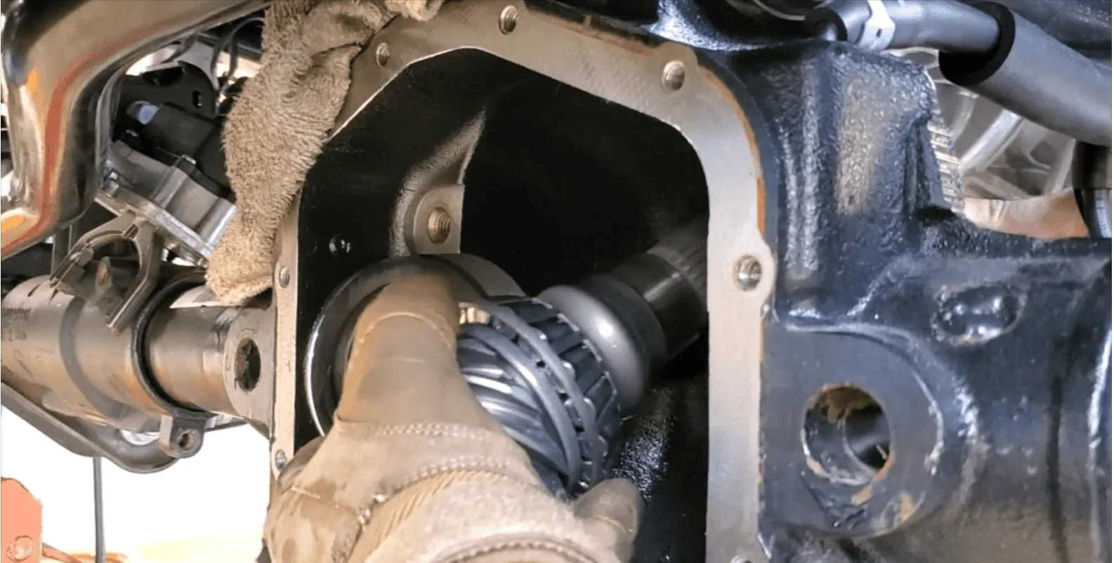 Jeep Gladiator How to install a rear jl wrangler arb air locker into the FRONT of a jt sport. 1594119904346