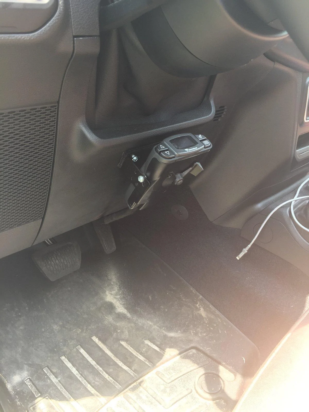 Jeep Gladiator Where in your interior did you mount your brake controller? 37CEB4D7-BC2C-40F2-82C5-E08311714B31