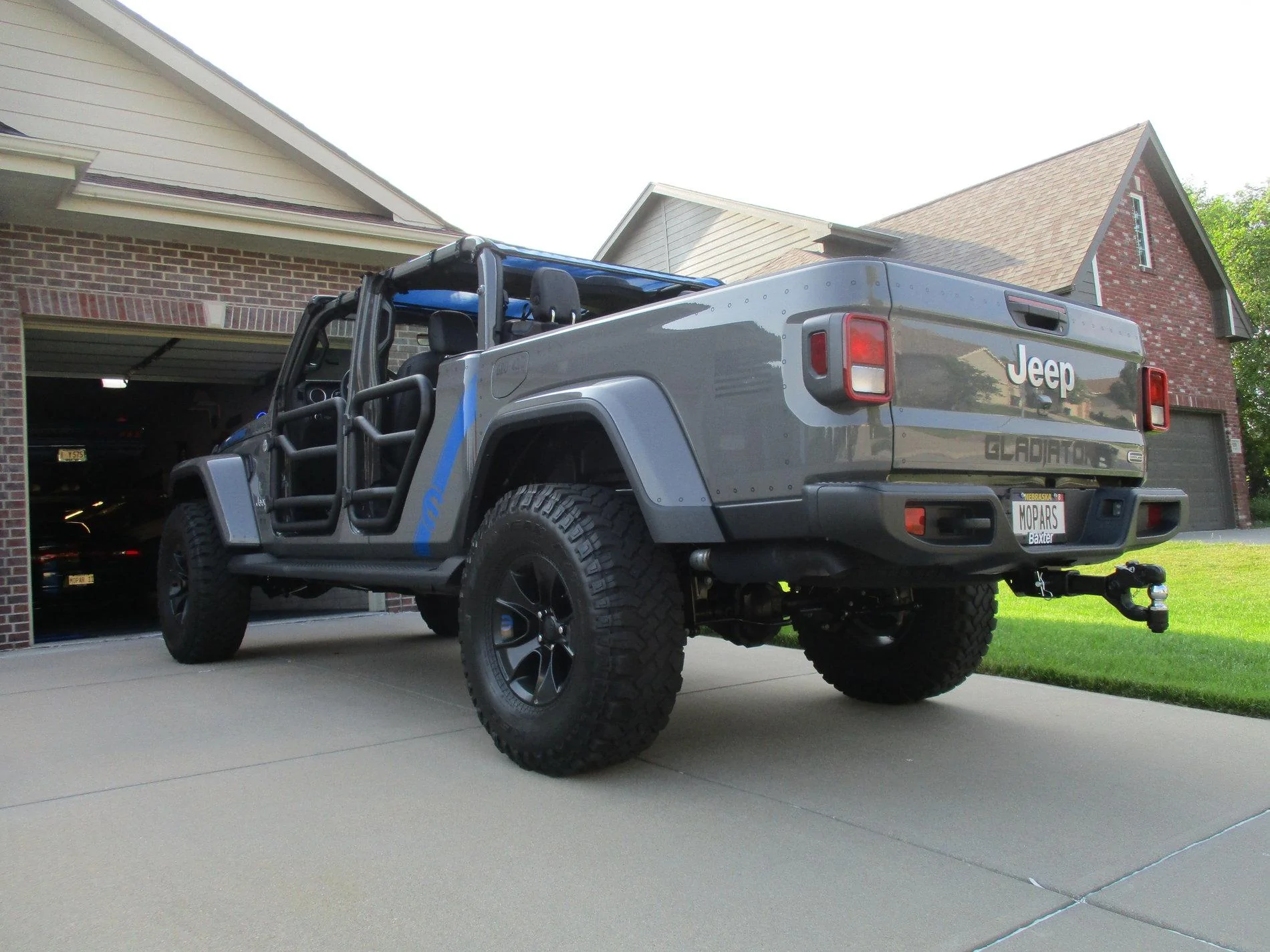 Jeep Gladiator STING GRAY Gladiator JT Club IMG_9049