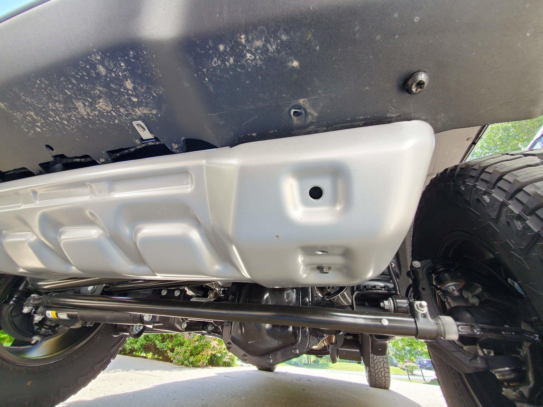 Jeep Gladiator Swapping the Mojave plastic bumper with the Mopar steel bumper 20200705_170918