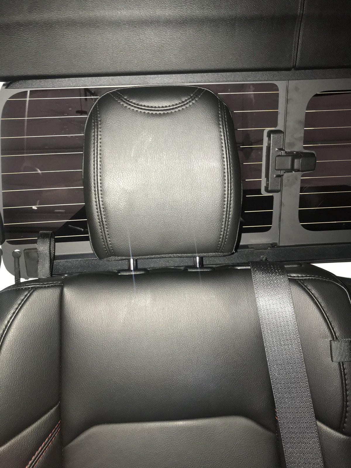 Jeep Gladiator Quick Release Rear Outboard Headrests IMG_5206
