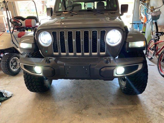 Jeep Gladiator To LED upgrade or not LED...that should never be a question. IMG_2300