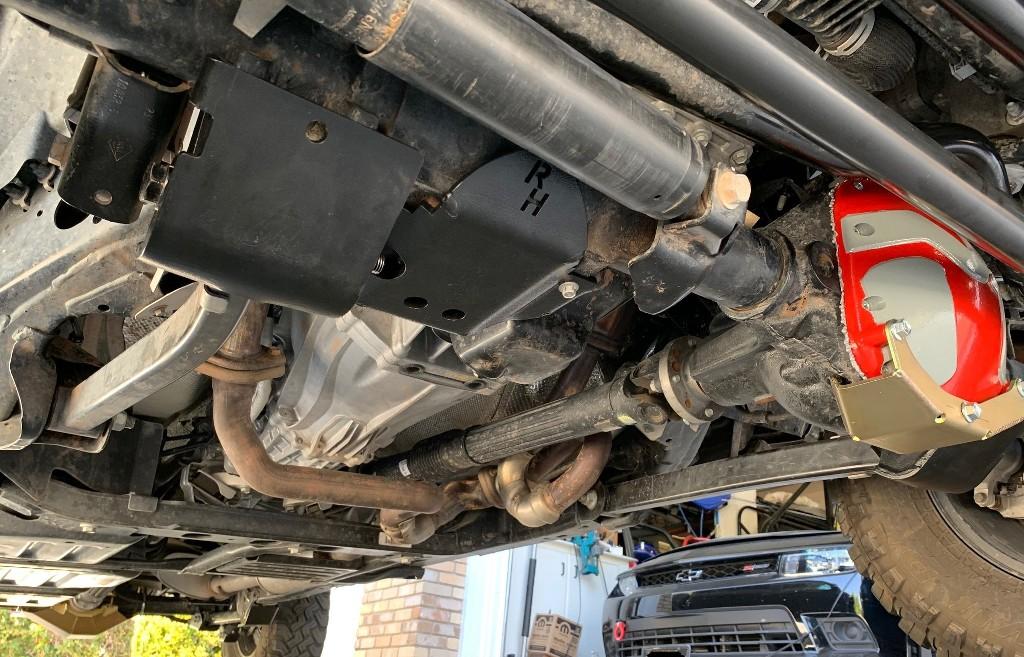Jeep Gladiator So, how much do you really scrape the belly while off road? Lifted. PVIEwS