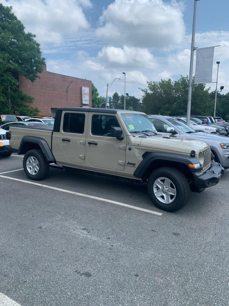 Jeep Gladiator Took Delivery of Your JT? Sign in Here! imagejpeg_0(3)