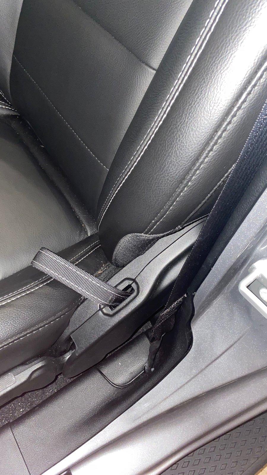 Jeep Gladiator Katzkin leather installed IMG_1141