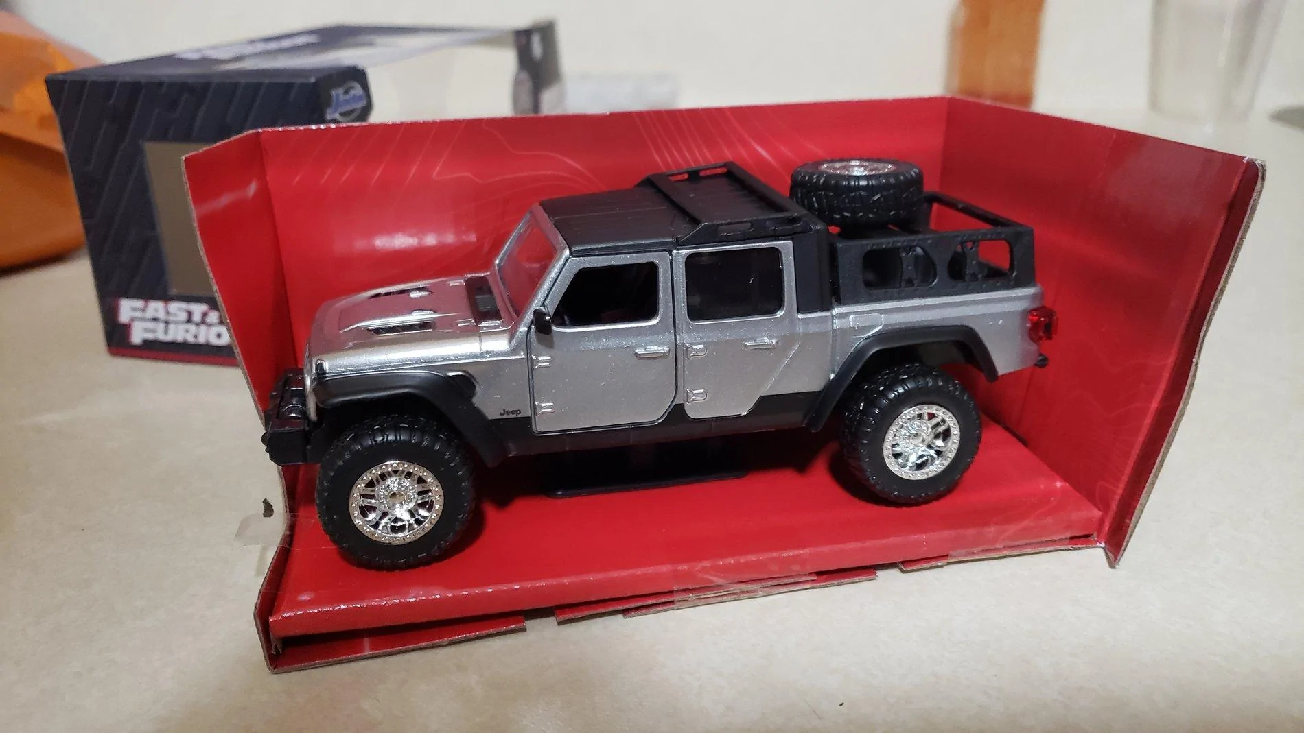 Jeep Gladiator F&F 9 1/32 gladiator 20200709_215030