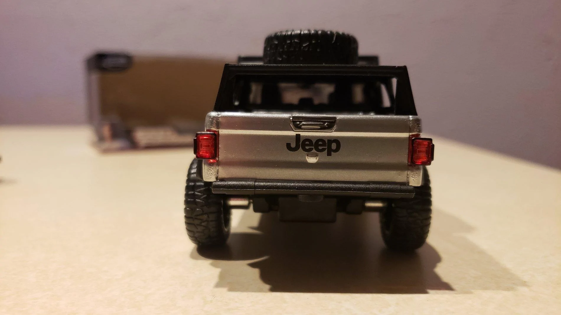 Jeep Gladiator F&F 9 1/32 gladiator 20200709_223213