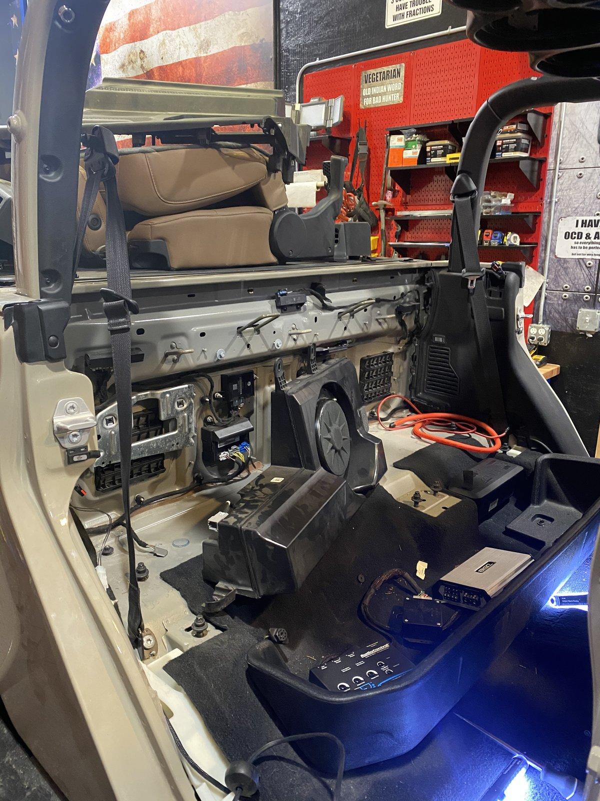 Jeep Gladiator Need some help - which wires are signal for Subwoofer line out converter? CB8FA5FA-C268-42C9-886B-0BE6EC53FE6E