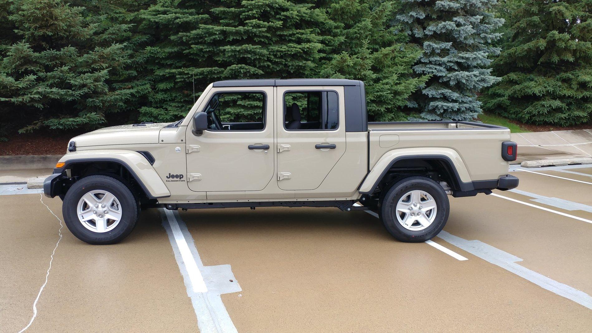 Jeep Gladiator Stock Rims With Larger Tire Question 20200629_130438