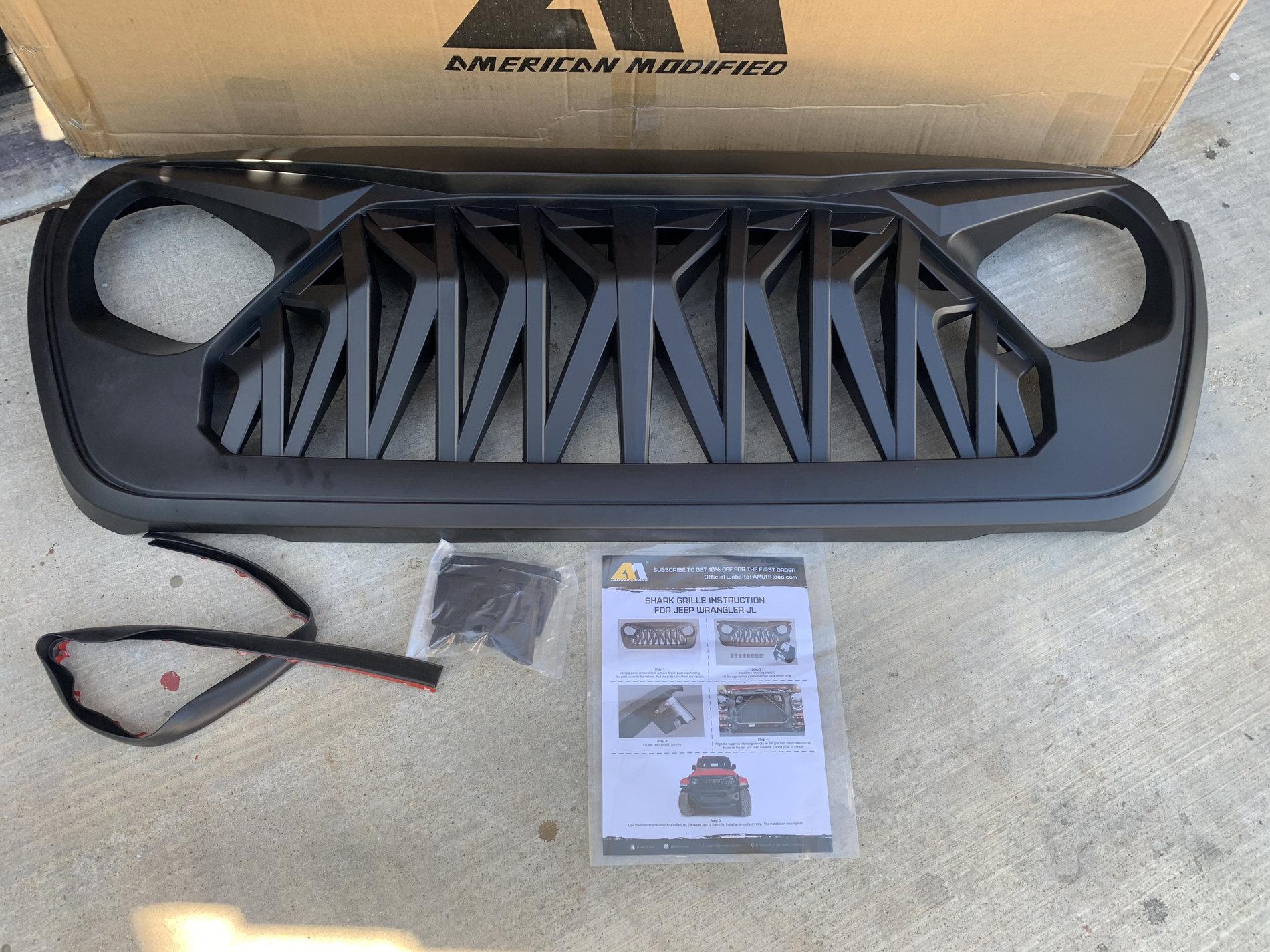 Jeep Gladiator Jeep JL and JT Gladiator Shark Grille - NEW, NEVER INSTALLED IMG_1845