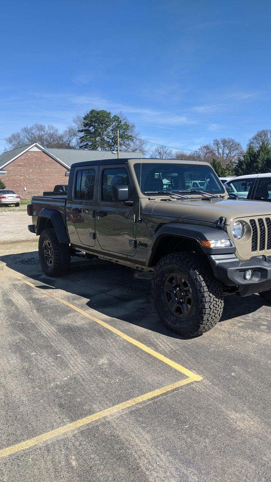 Jeep Gladiator Rear 1” coil spacer MVIMG_20200215_113302