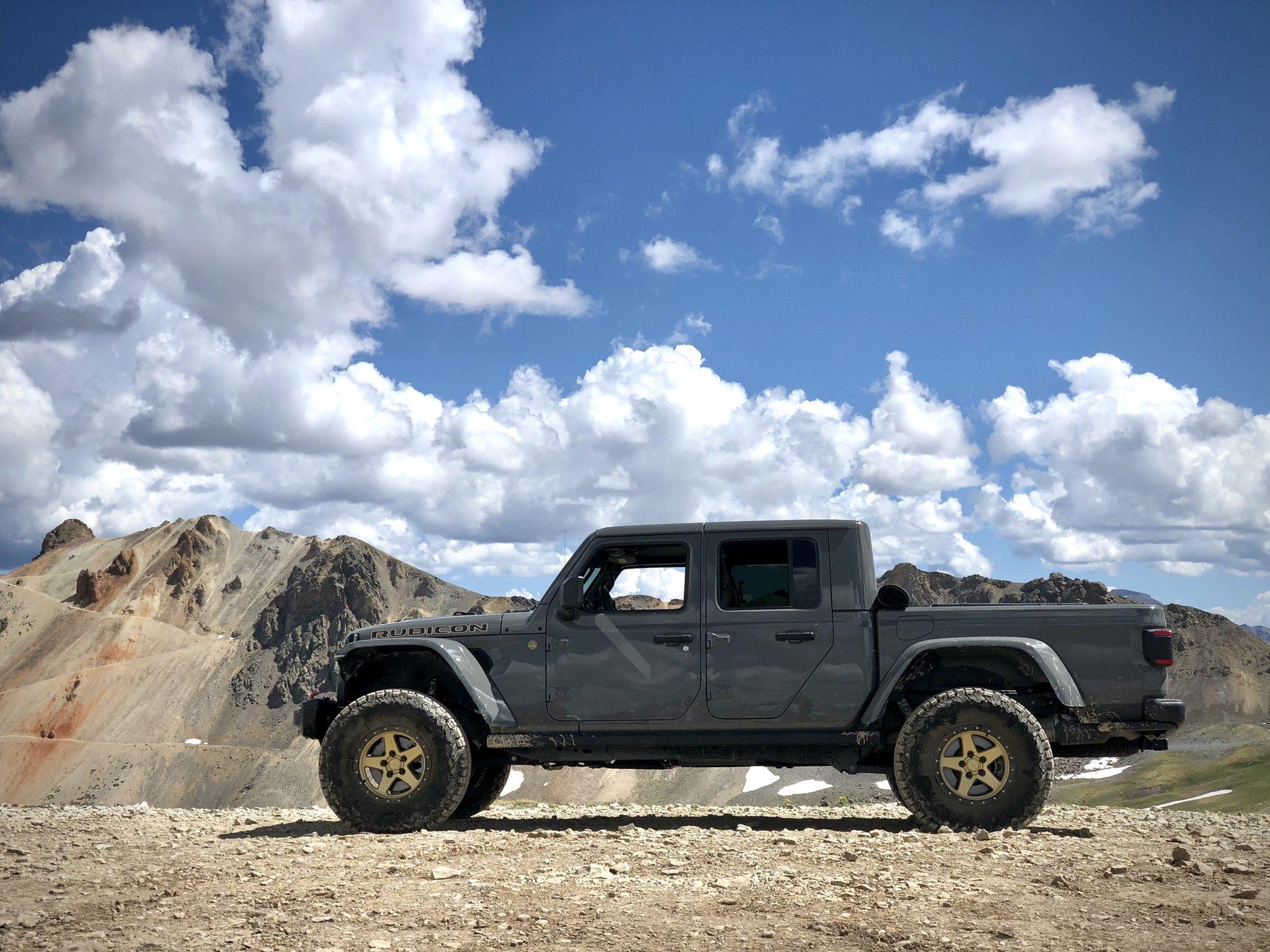 Jeep Gladiator Project “Fools Gold” EAFB2913-CAB6-403B-B1CB-79274C67F6F4