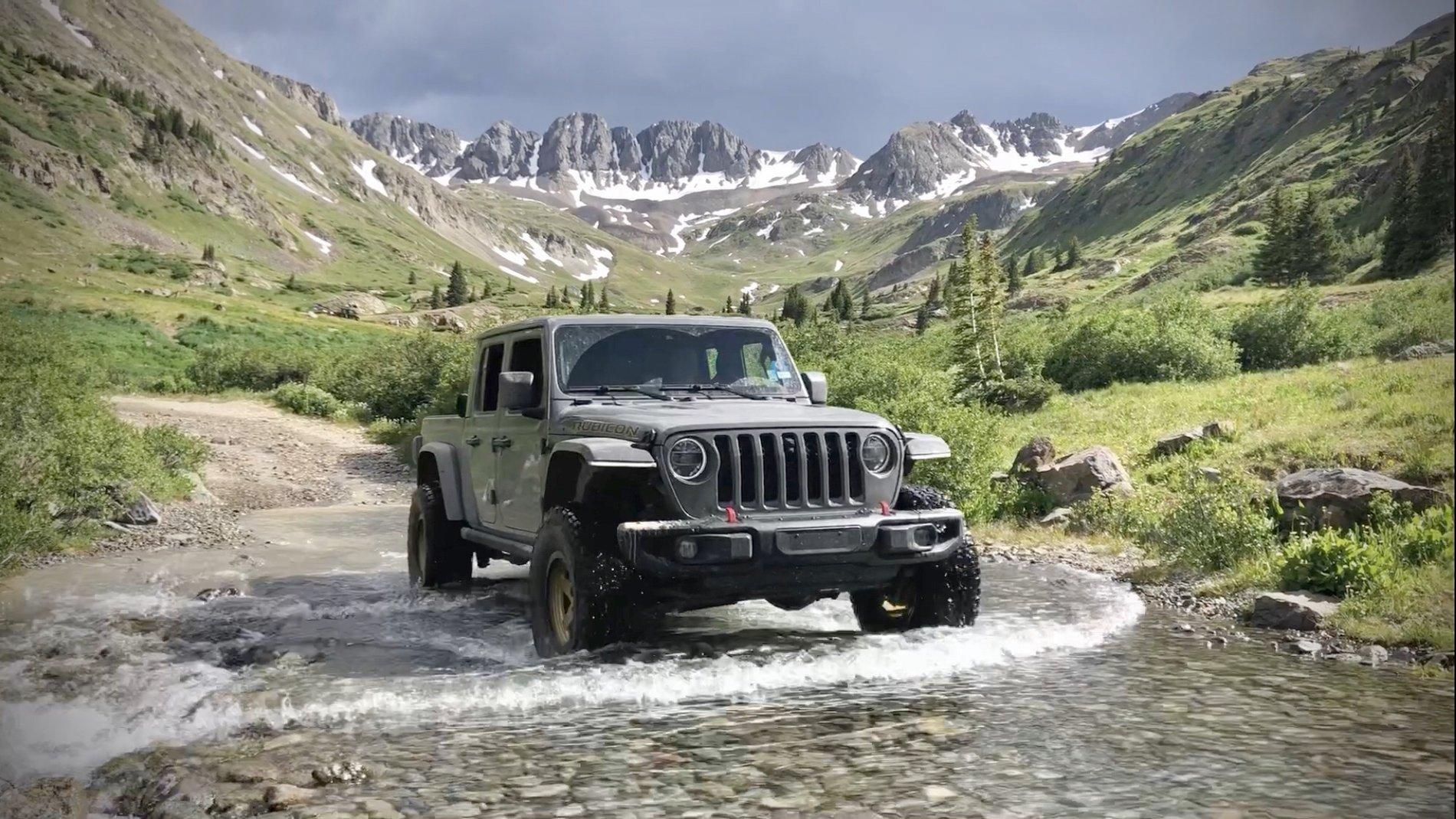 Jeep Gladiator Project “Fools Gold” 0A176C6D-56C4-43AA-87C4-3B53B1386C5E
