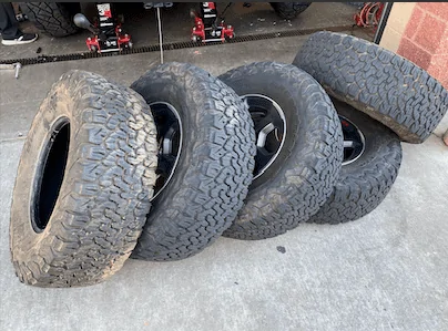 Jeep Gladiator OEM Rubicon Wheels with 35” BFG A/T’s Screen Shot 2020-07-10 at 7.25.10 PM