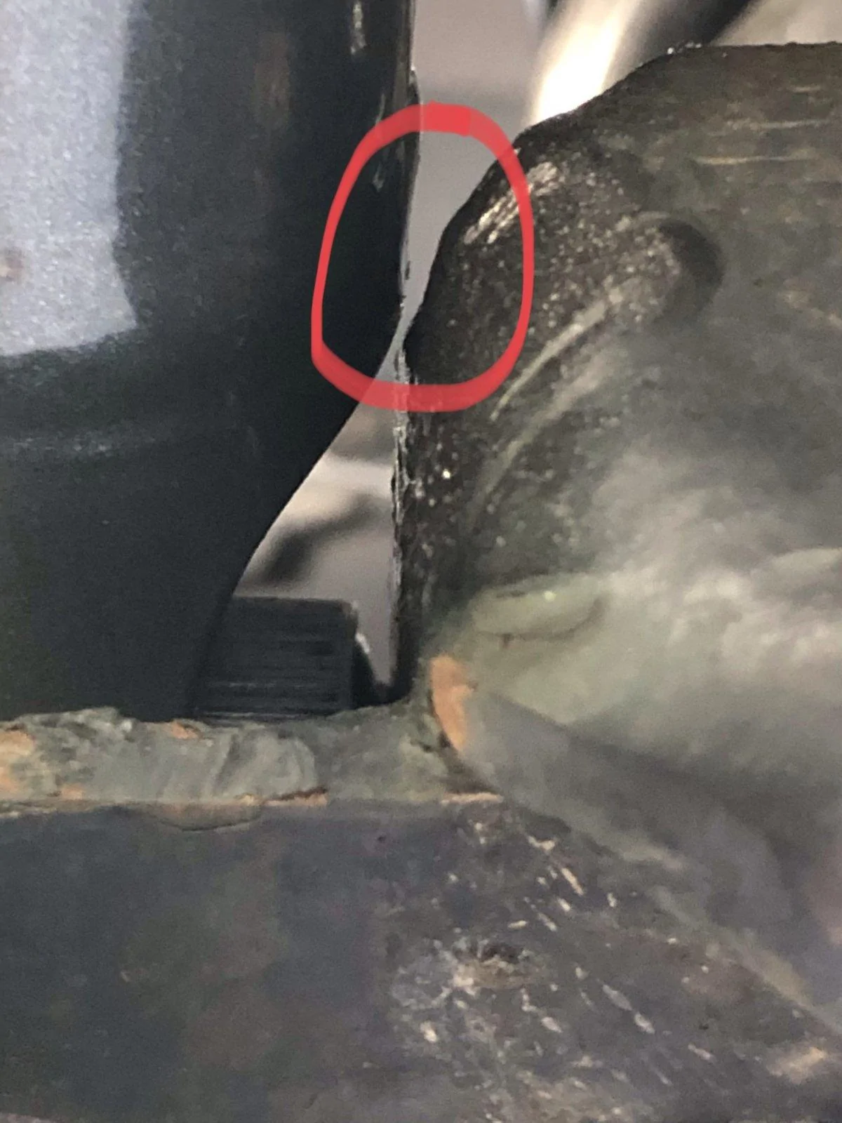 Jeep Gladiator Mopar lift chirping 18B0EB8D-68A6-4F24-8F9D-74BF4F1EB5CB