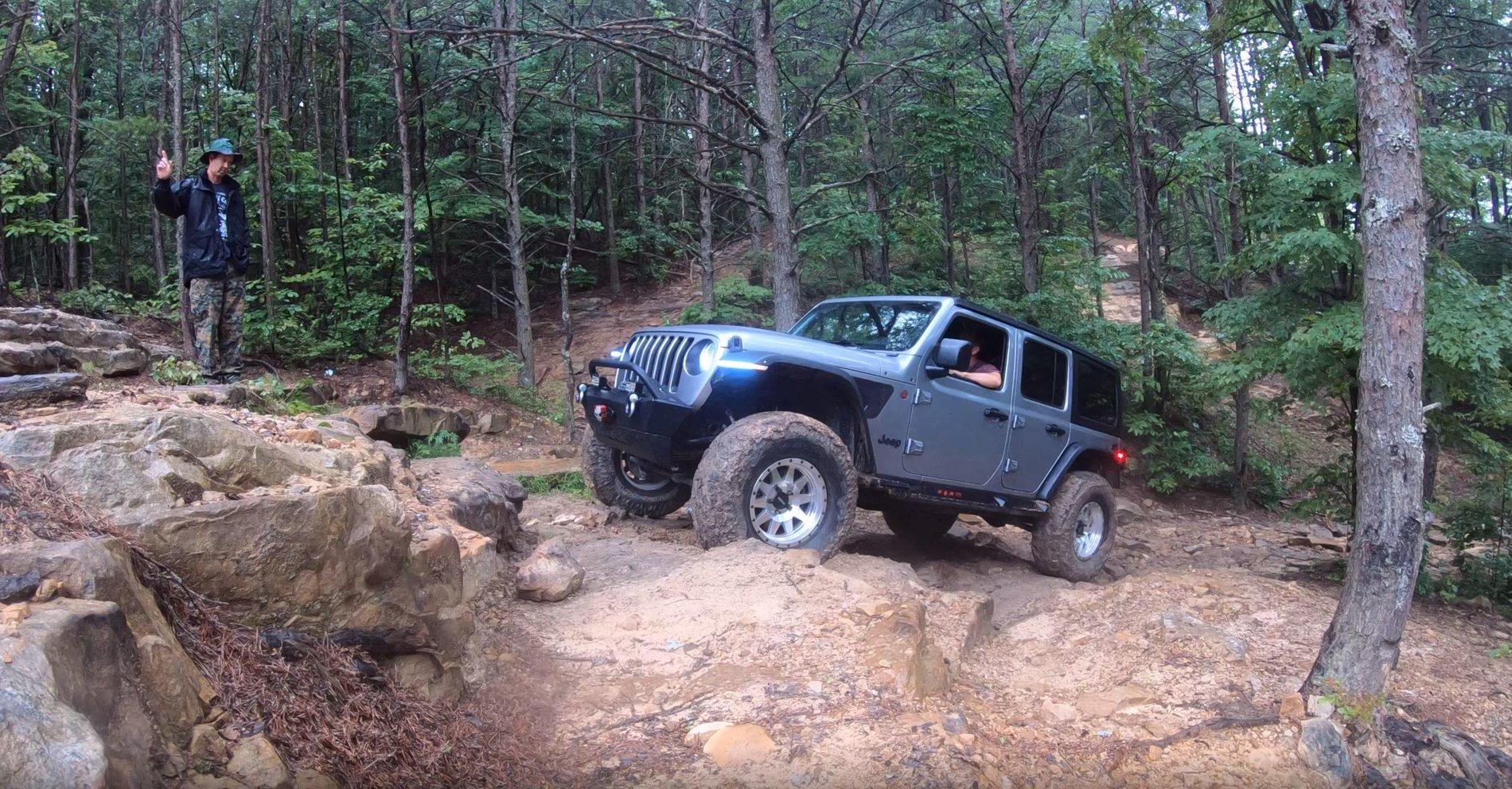 Jeep Gladiator JeepnJam’s JTR Verus Build & Rig Journal new line on ledges matt.JPG