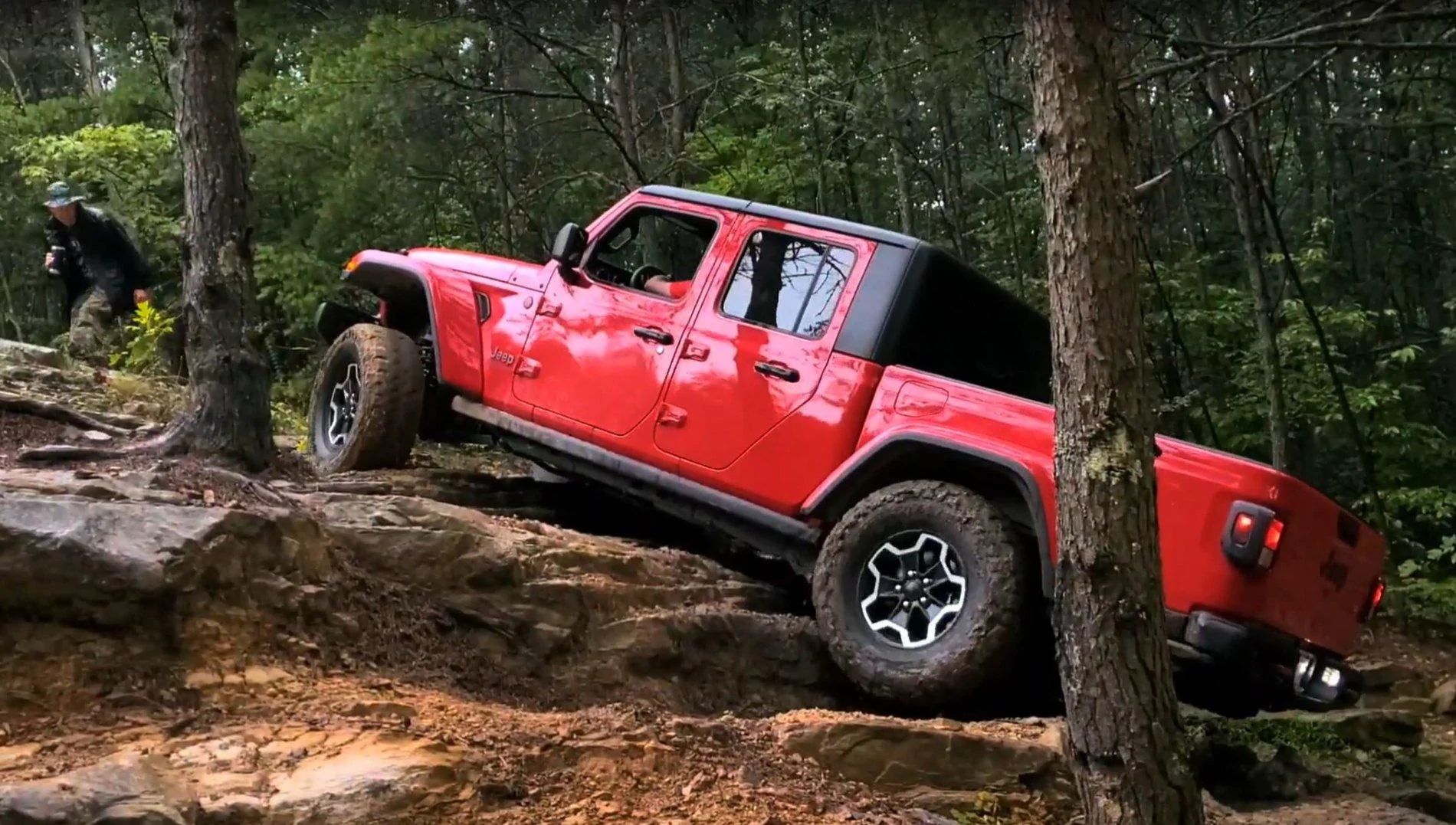 Jeep Gladiator JeepnJam’s JTR Verus Build & Rig Journal Up the Ledges 2
