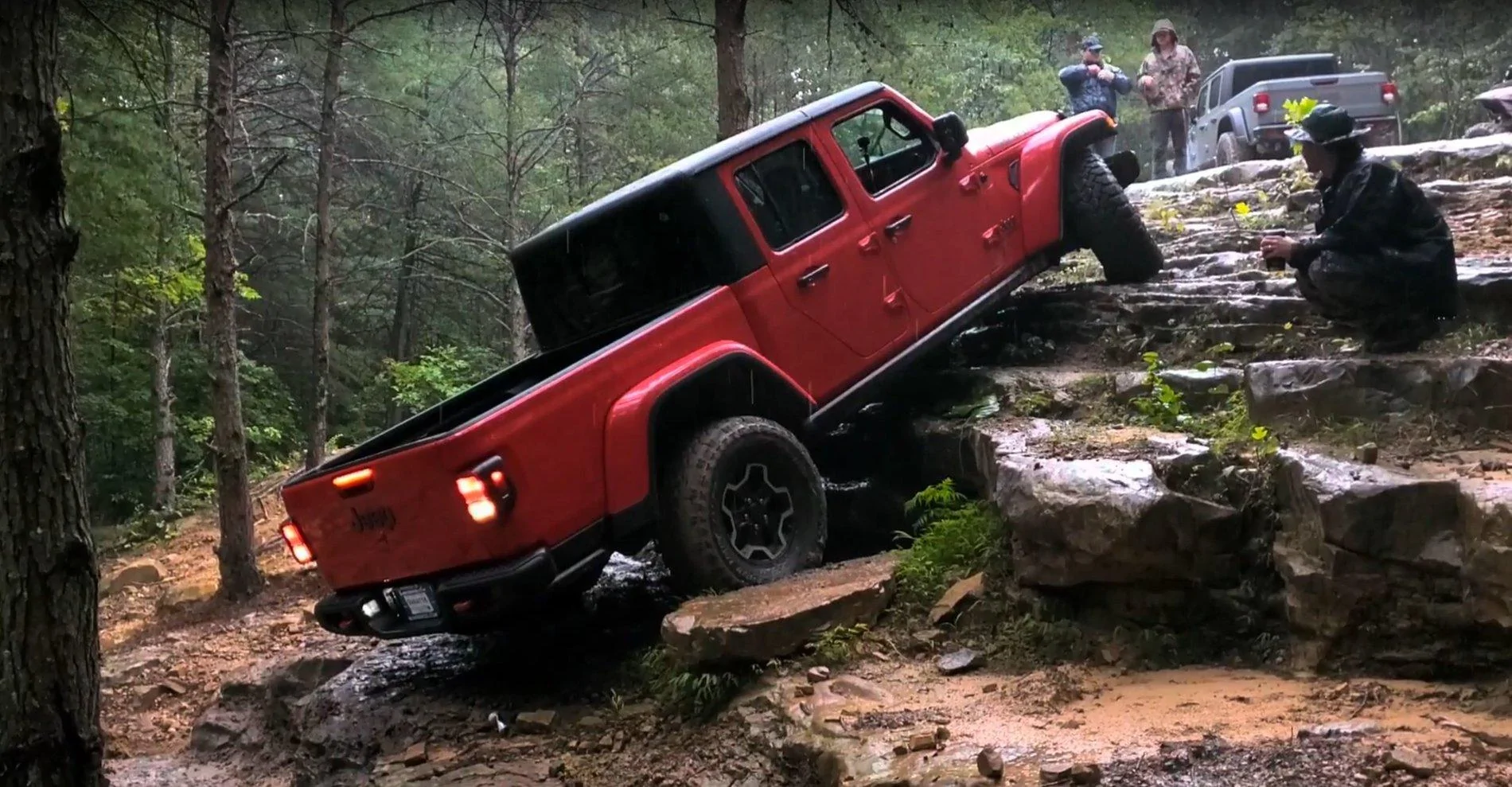 Jeep Gladiator JeepnJam’s JTR Verus Build & Rig Journal Up the Ledges 7