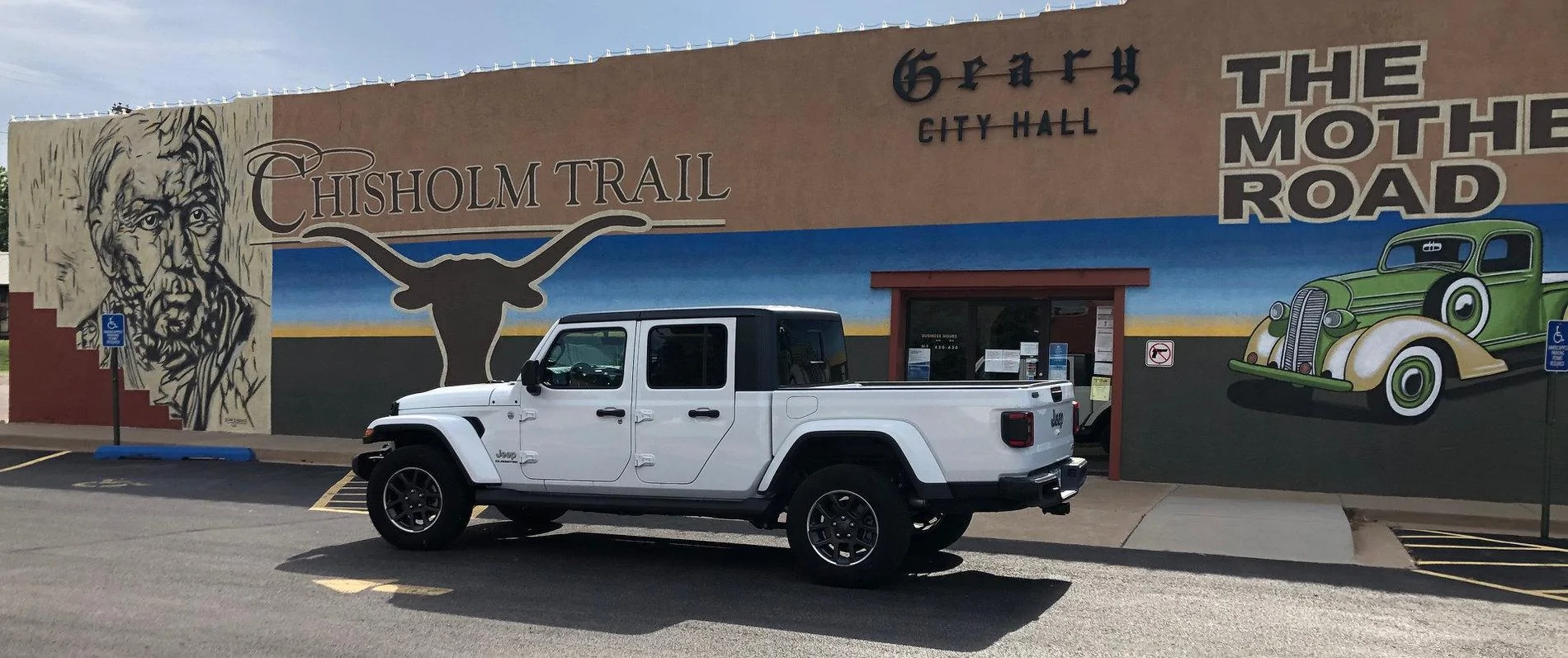 Jeep Gladiator BRIGHT WHITE Gladiator JT Club IMG_1520[2055]_edited