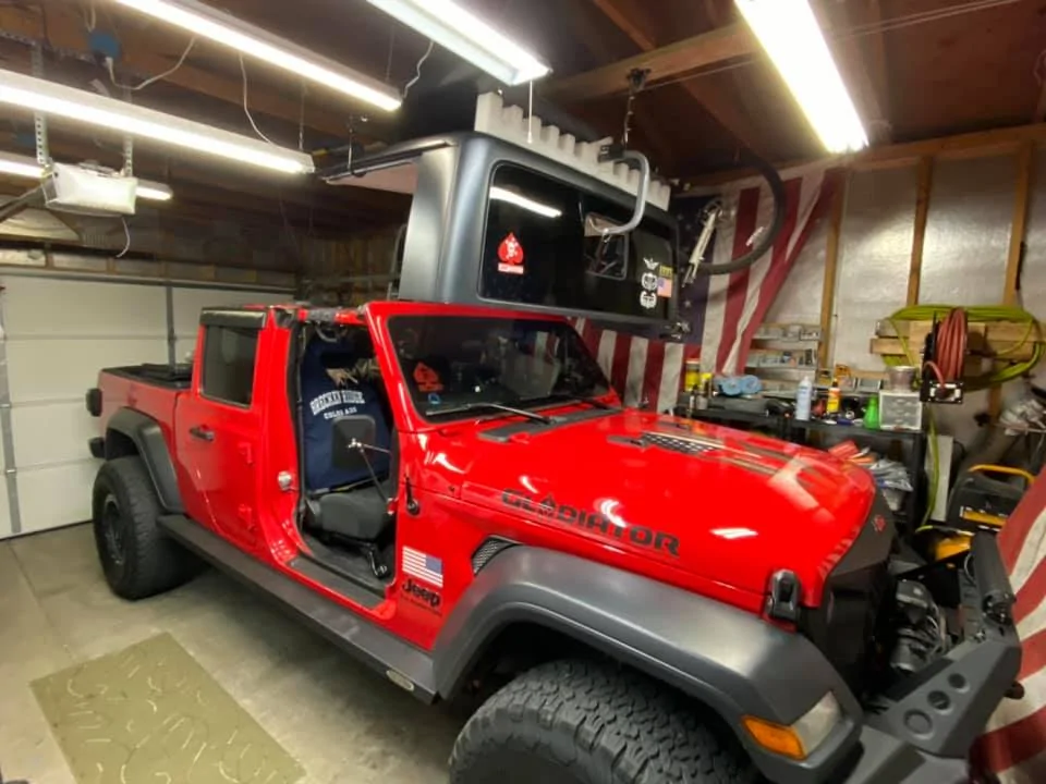 Jeep Gladiator Red Rock'n Utah Firecracker Build 107913620_10223798227447307_7894050269961405334_n