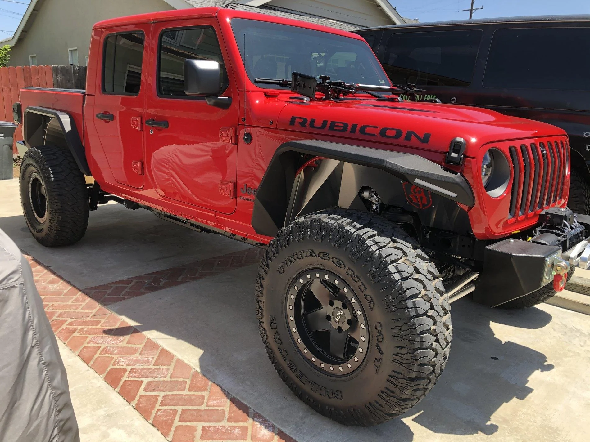 Jeep Gladiator FIRECRACKER RED Gladiator JT Club 65188406-CAB0-4DC2-B965-289457FA4484