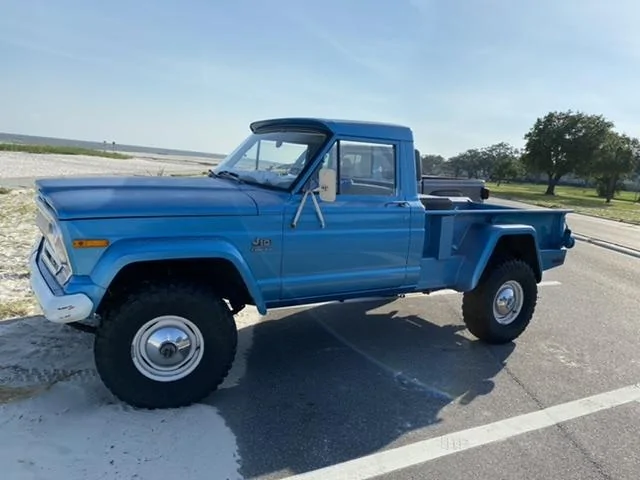 Jeep Gladiator Look what I found today! 8A5B2032-1A7A-4F5A-AF30-9AD483E6FB7A