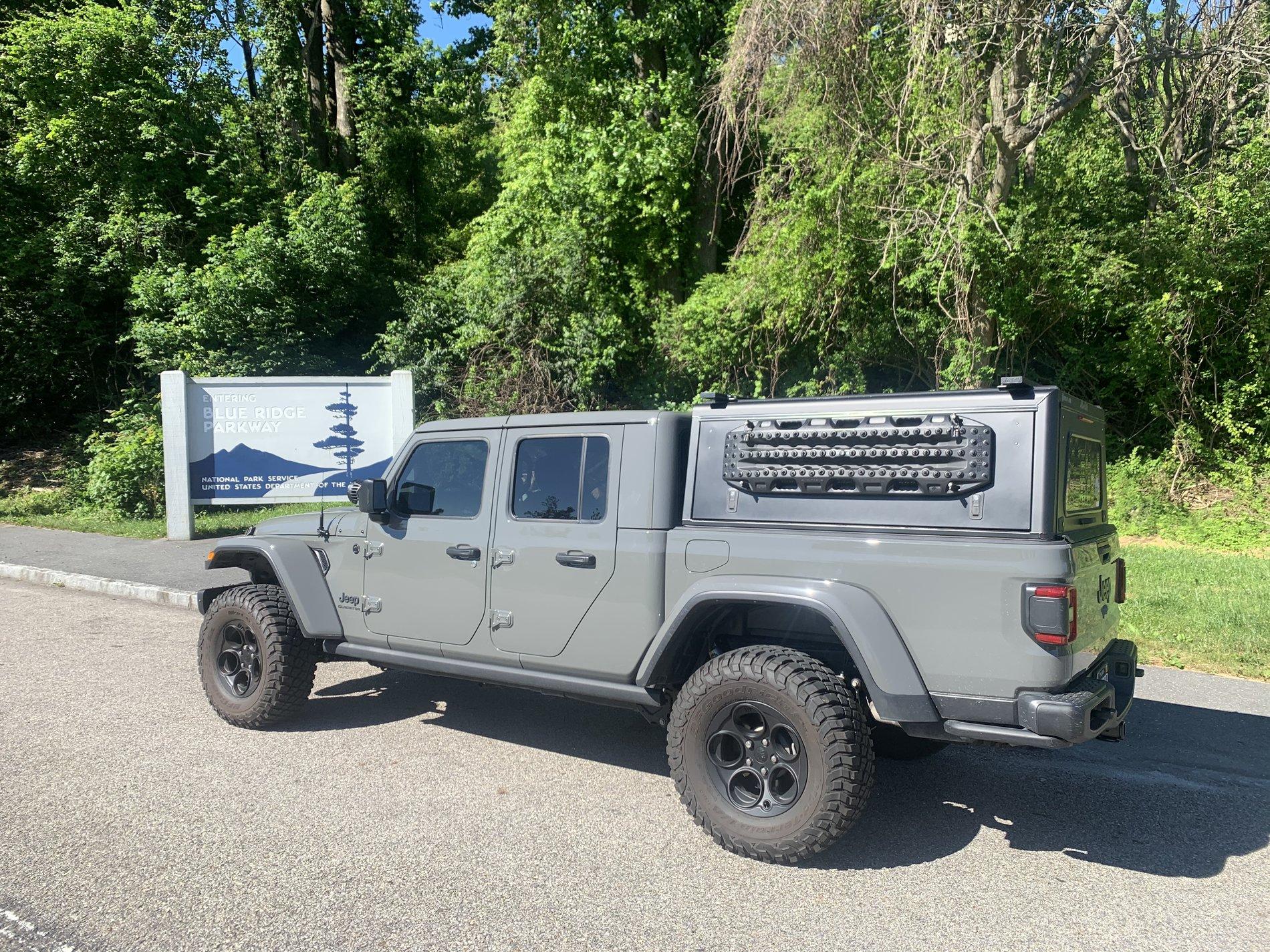 Jeep Gladiator SOLD!!!!!!!!!!!!! Alu Cab Canopy 2D92E695-30A8-42EB-8A9E-E523364C3EA3