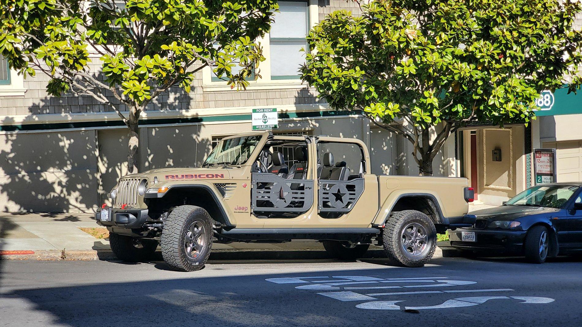 Jeep Gladiator Driving with Freedom Panels and Doors Off, Rest of Hardtop on... How is it? 20200604_172505