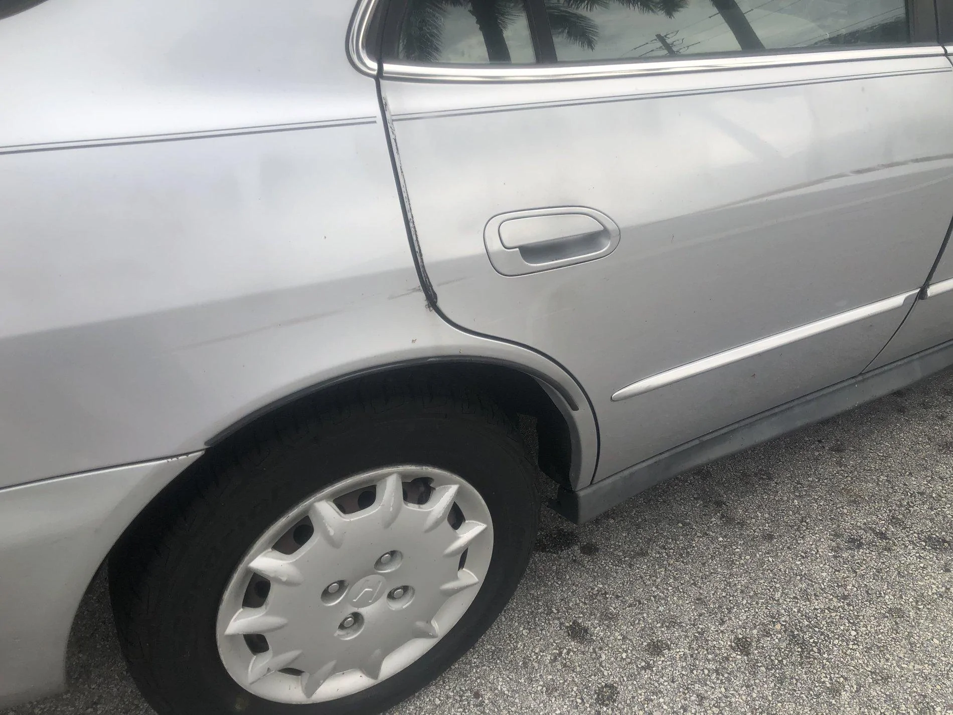 Jeep Gladiator Got into a fender bender C2B78D77-00B8-47FD-AD50-E04BA87D9215