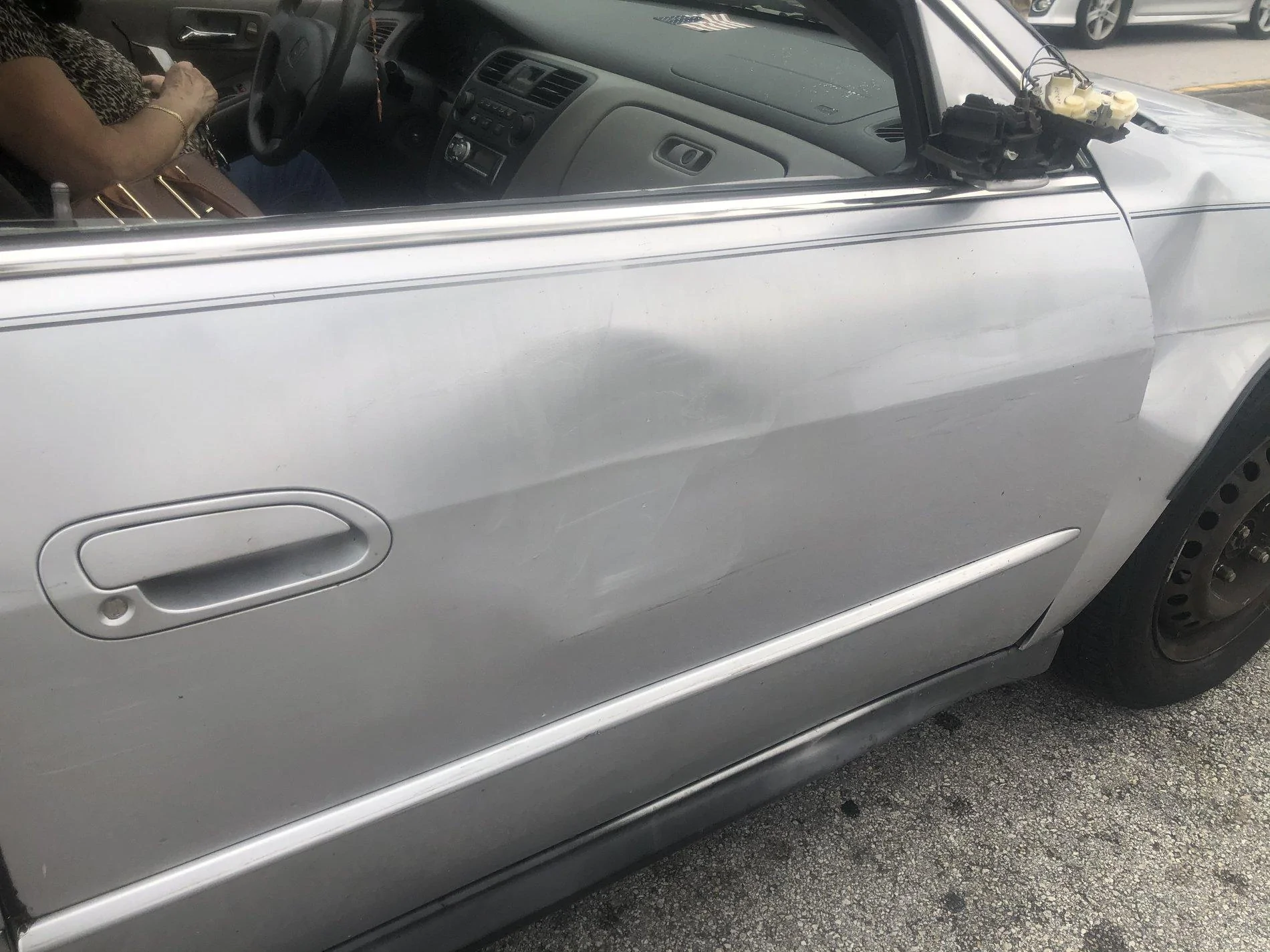 Jeep Gladiator Got into a fender bender 89553C86-D34B-4914-9B61-868531E64A3D