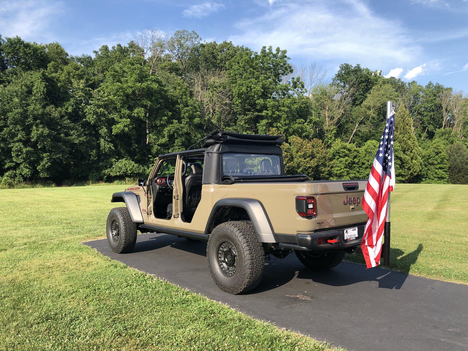 Jeep Gladiator Gladiators on Mopar 2" Lift Kit 4A9BB2A2-F80E-4FE6-9D6B-6F92EA7655B3