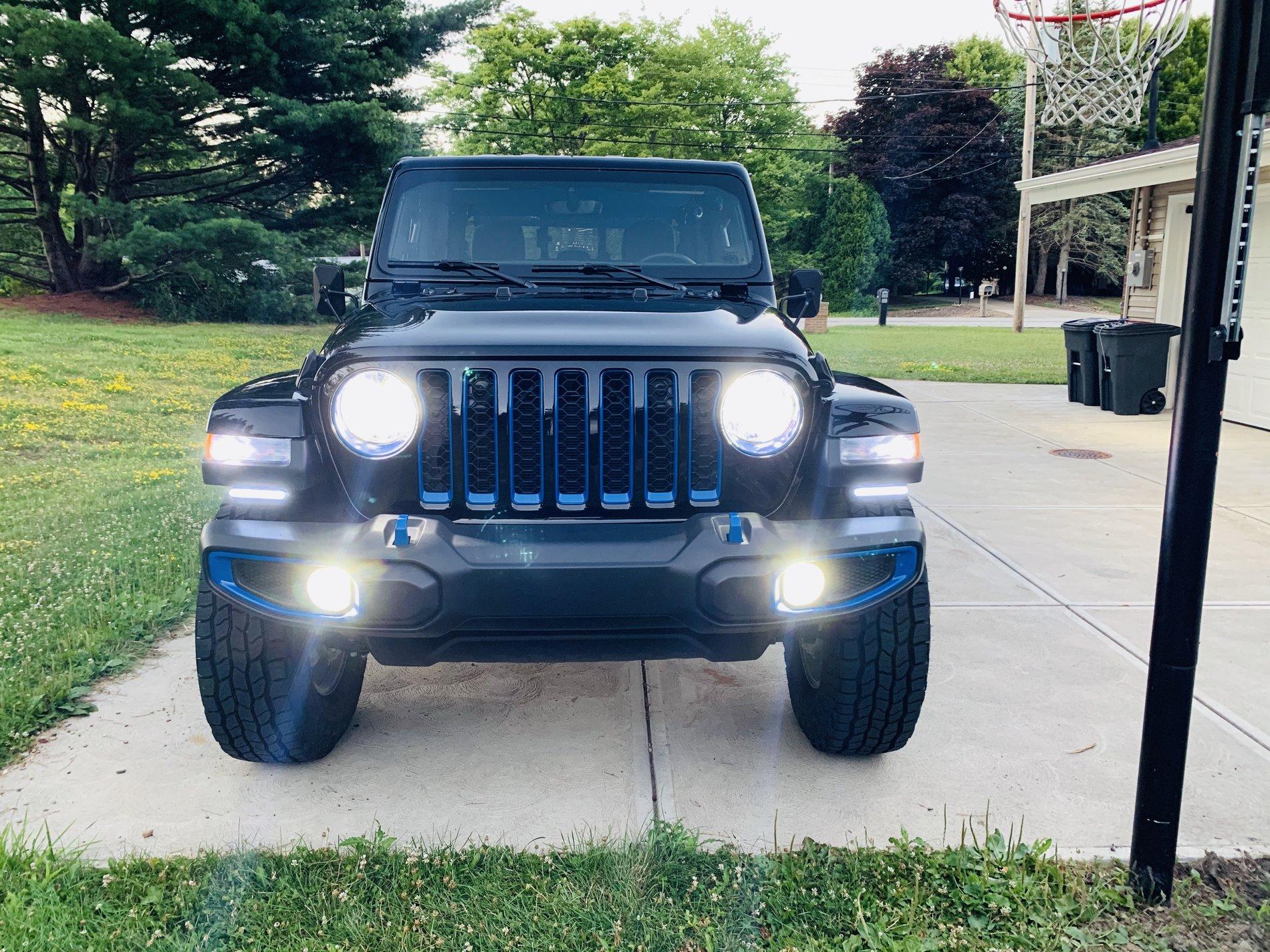 Jeep Gladiator To LED upgrade or not LED...that should never be a question. IMG-1910