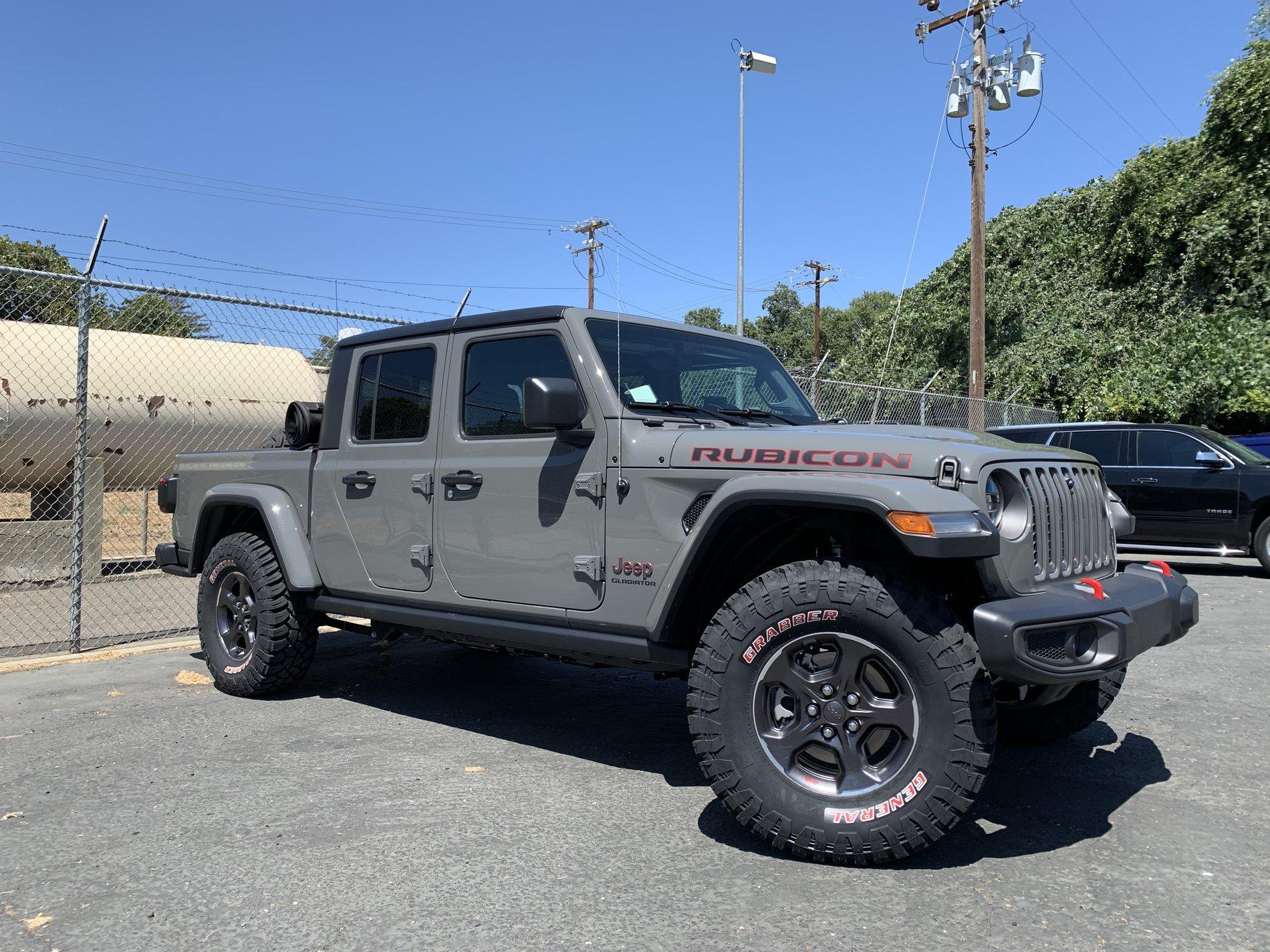 Jeep Gladiator STING GRAY Gladiator JT Club IMG_3024.JPG