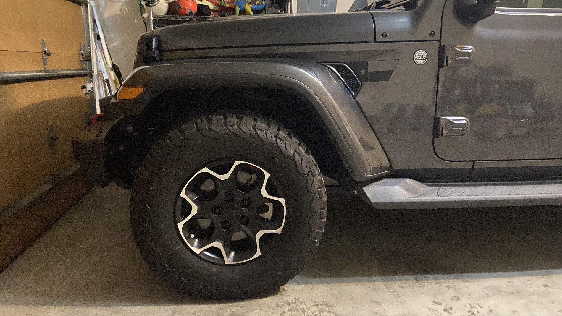 Jeep Gladiator chucka’s Overland build 33113346-9126-4EF1-B71C-9D5EC497A3DE