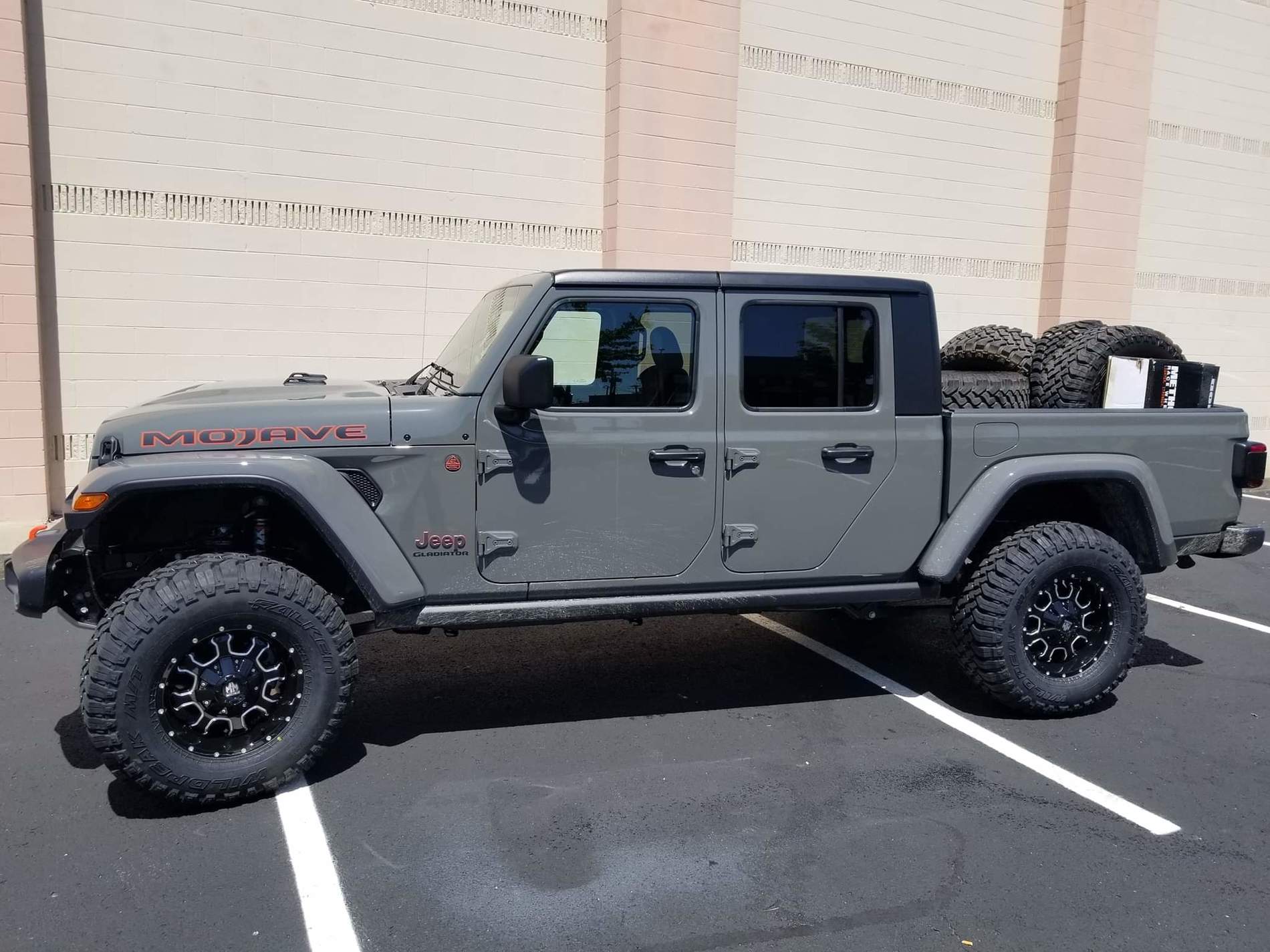 Jeep Gladiator ***Official Mojave Thread*** Lets talk Mojaves 9tTis8R--lPIpMyHN-1_J9HDOW5&_nc_ht=scontent-atl3-1
