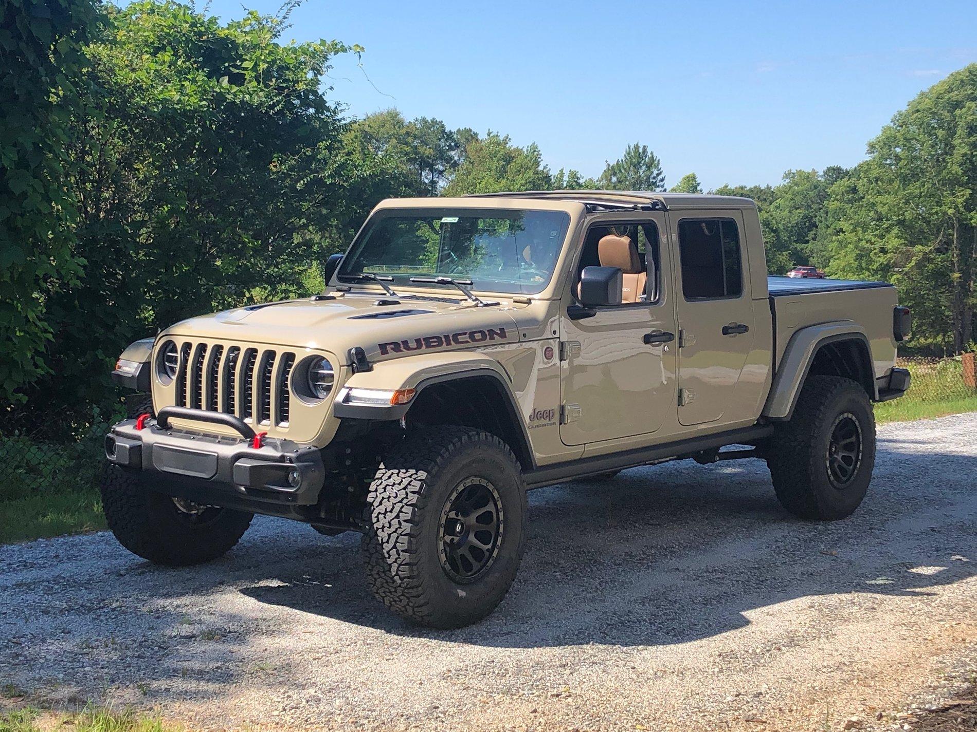 Jeep Gladiator Wheels?! Wheels?! Wheels?! 97EE372E-C171-4B80-B9F6-86ED6E72EBEB
