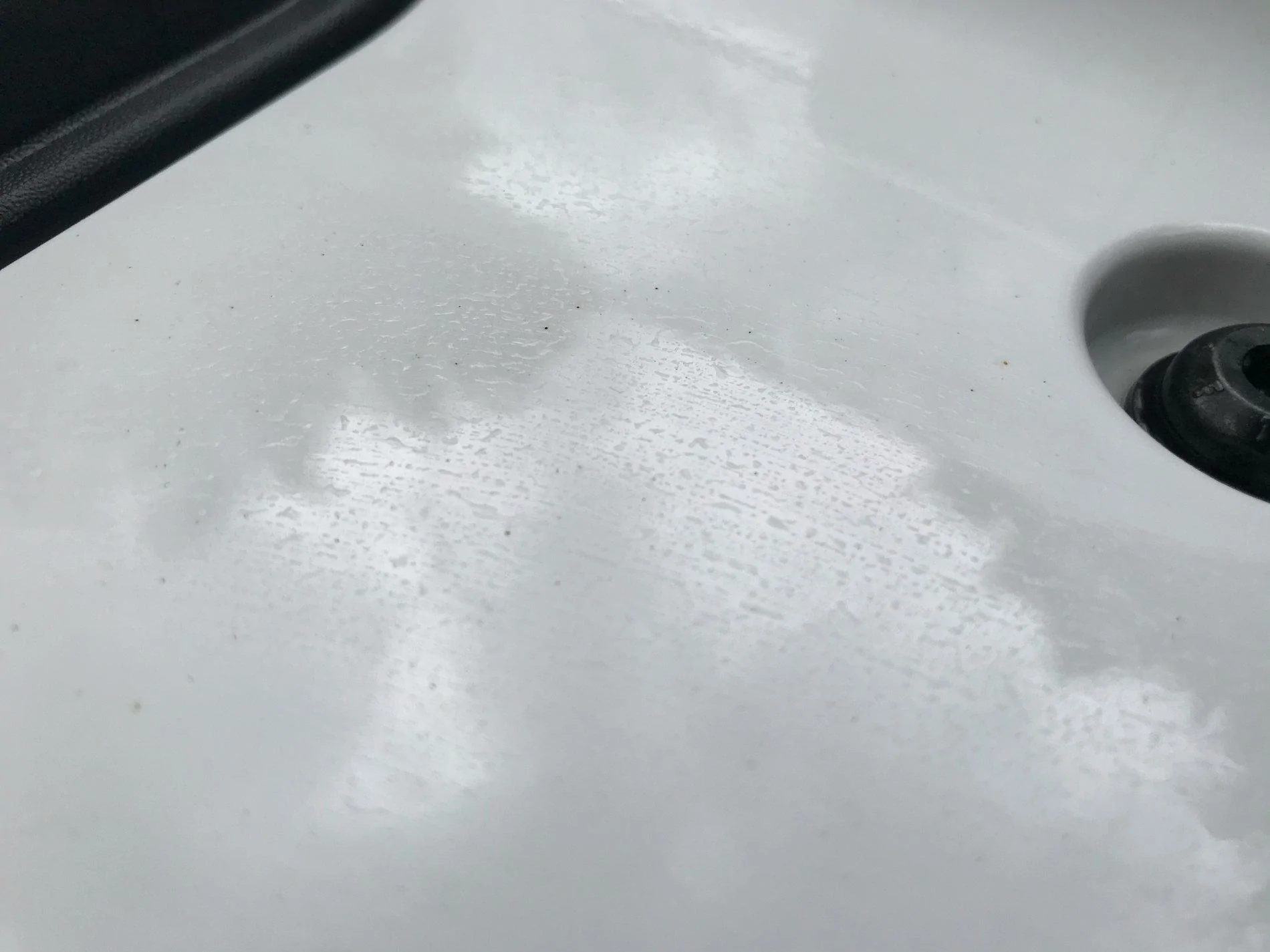 Jeep Gladiator [Solved] rusty freckles on brand new Sport S Bright White jeep_speckles_2