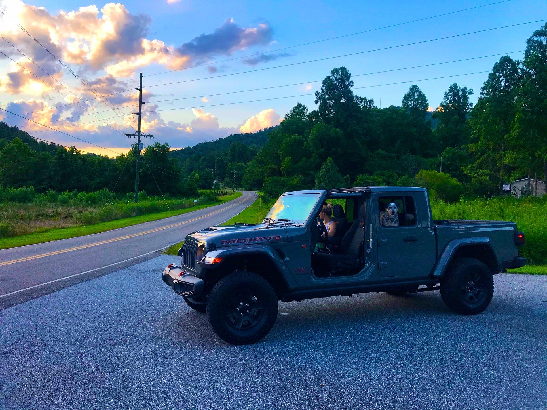 Jeep Gladiator ***Official Mojave Thread*** Lets talk Mojaves 71AC8F9F-D42F-4B5F-A812-E9F5AA30A238