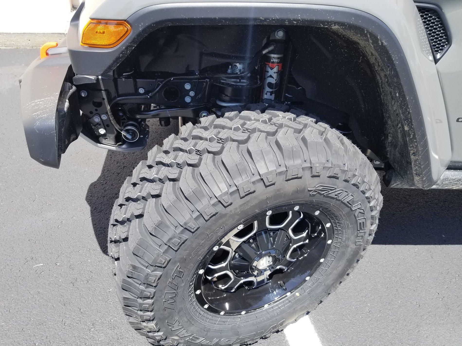 Jeep Gladiator Mojave Lift Options 108107252_136420184757705_3701583492560292331_o