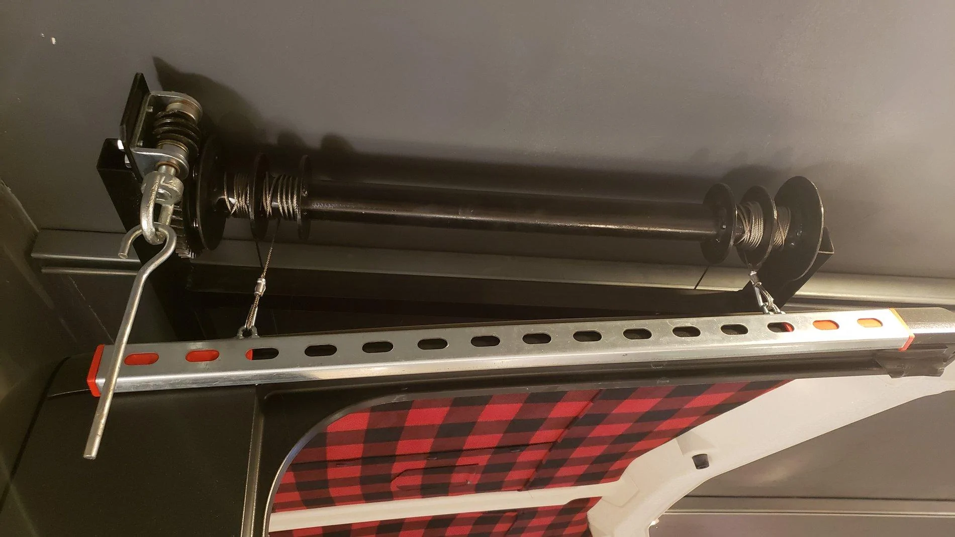 Jeep Gladiator Hanging Gladiator roof from garage ceiling joists? 20200716_202512