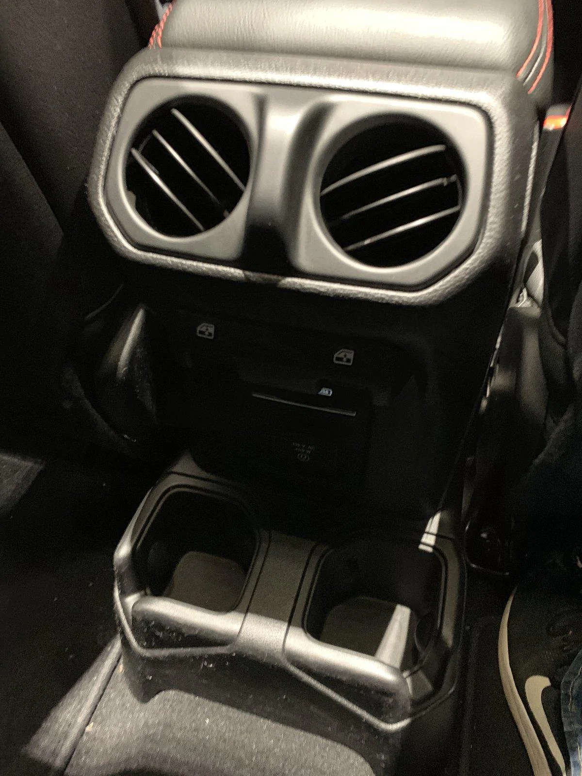 Jeep Gladiator Sitting in the Gladiator ask me anything 7C827522-6A62-4351-8A70-9F4C023E2D18