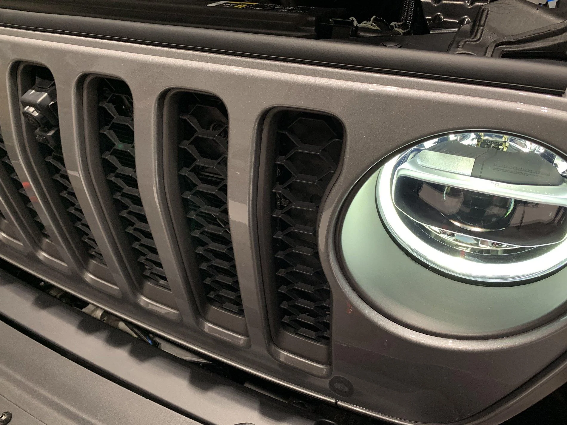 Jeep Gladiator Sitting in the Gladiator ask me anything B9F896E3-63C7-413A-BADA-A055A91B2258
