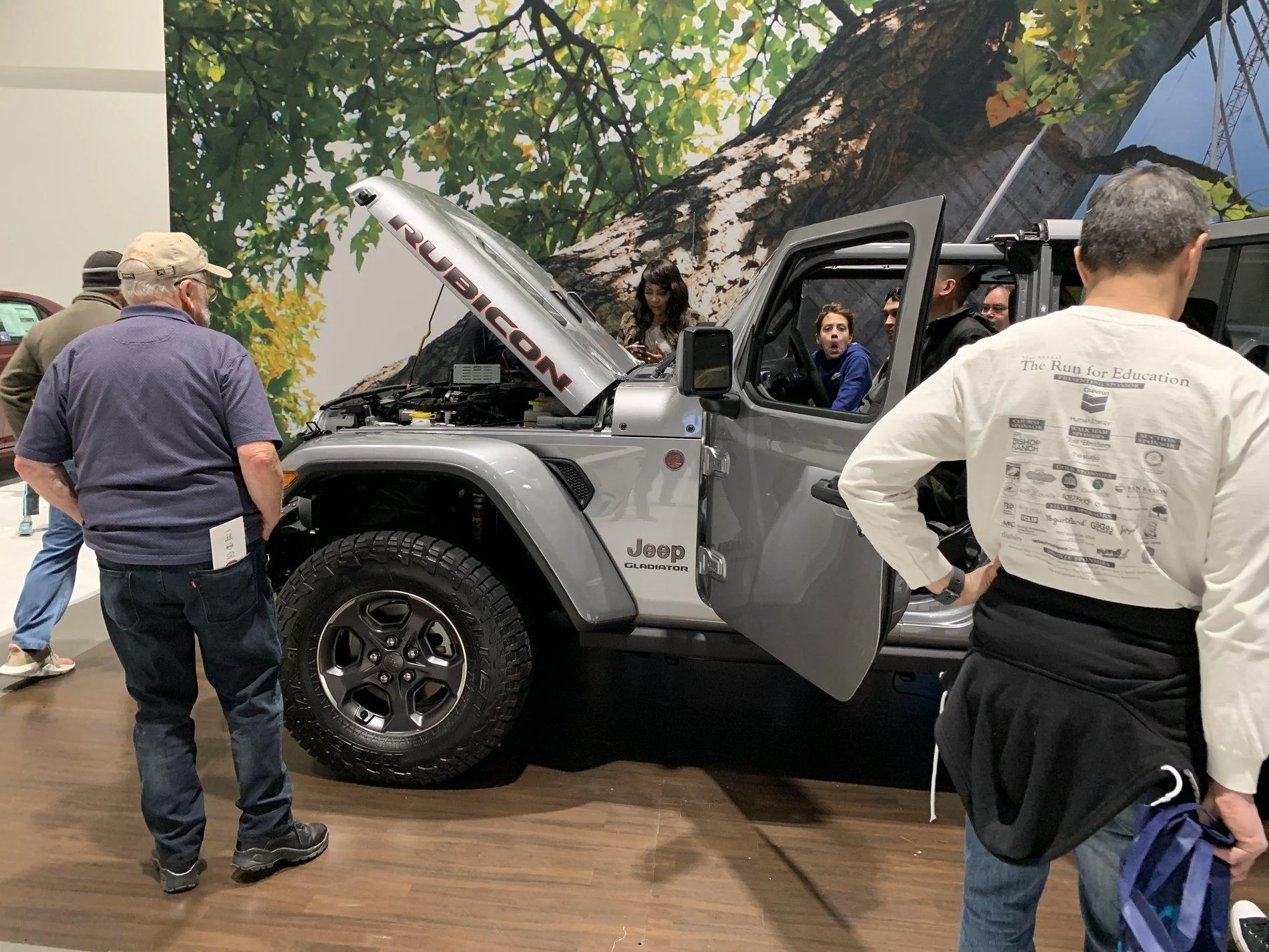 Jeep Gladiator Sitting in the Gladiator ask me anything 8533DE11-F896-4E5A-A0F7-21F412CEB5D4
