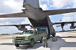 Jeep Gladiator Correction: 7,000 JT ordered for the Government 300px-Unloading_a_CUCV_vehicle_and_a_trailer_from_a_C-130H_Hercules