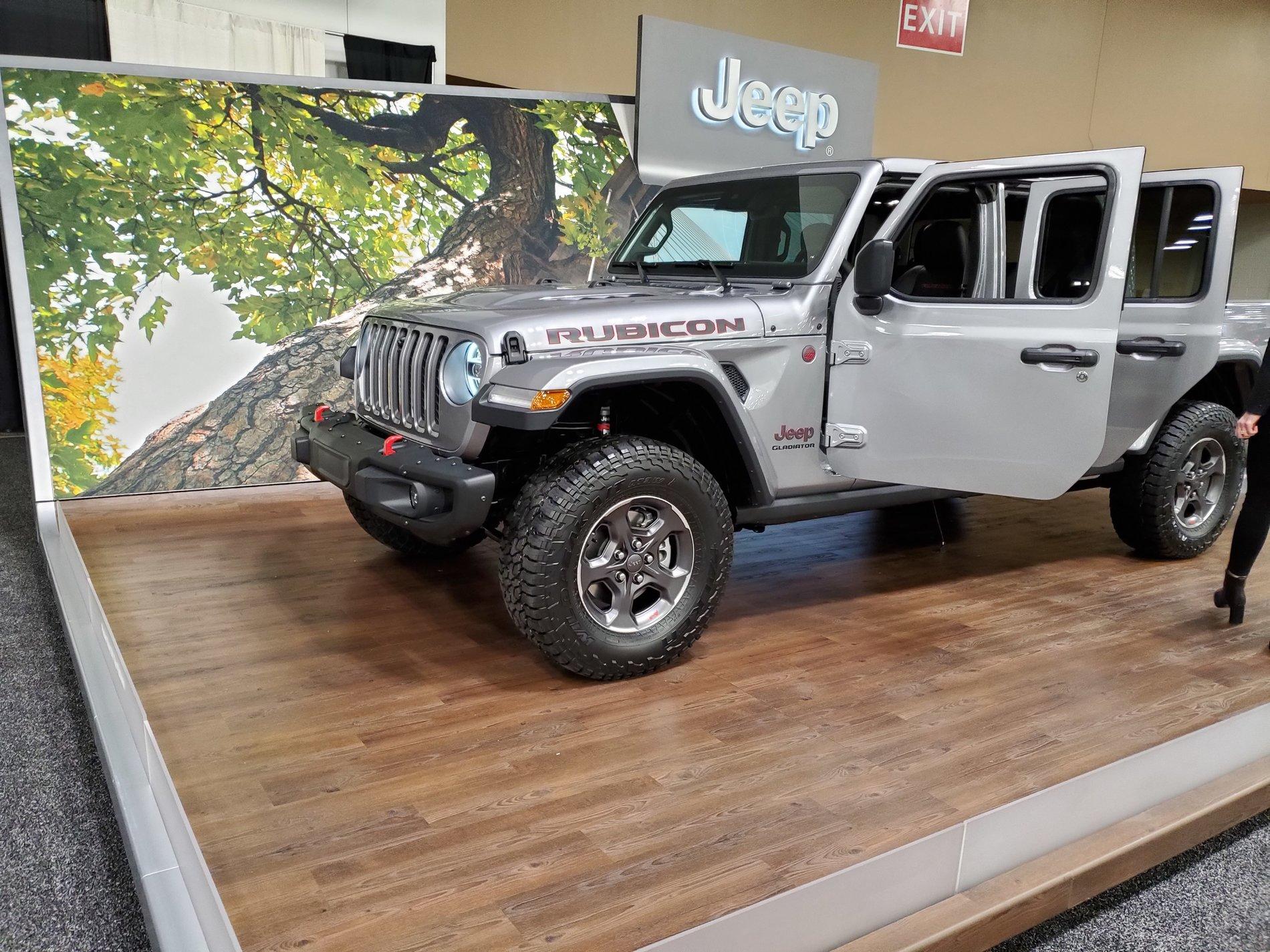 Jeep Gladiator Columbus auto show 20190314_161507