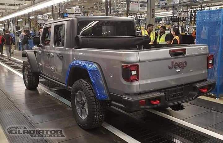 Jeep Gladiator FIRST Production 2020 Jeep Gladiator Comes Off The Line! First Production 2020 Jeep Gladiator Pickup 2