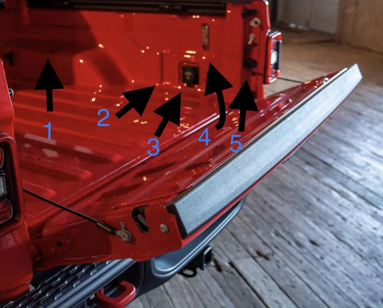 Jeep Gladiator Pickup trucks. Com teaser video 3E634312-E5C4-42D5-B2CB-59748BBC41FC